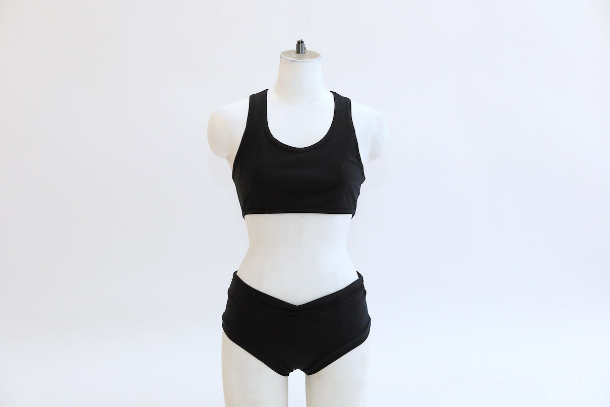 【長時間着けても疲れないスポーツブラ】Viola Top Black